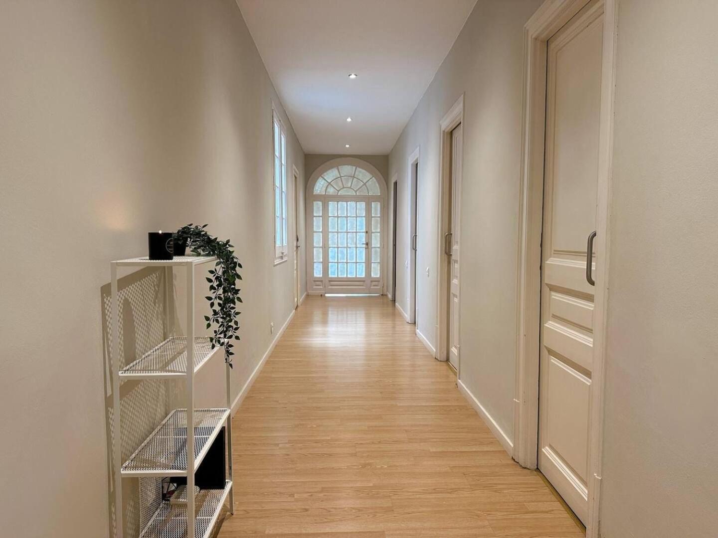 Rambla Catalunya Center Hotel Barcelona Ngoại thất bức ảnh